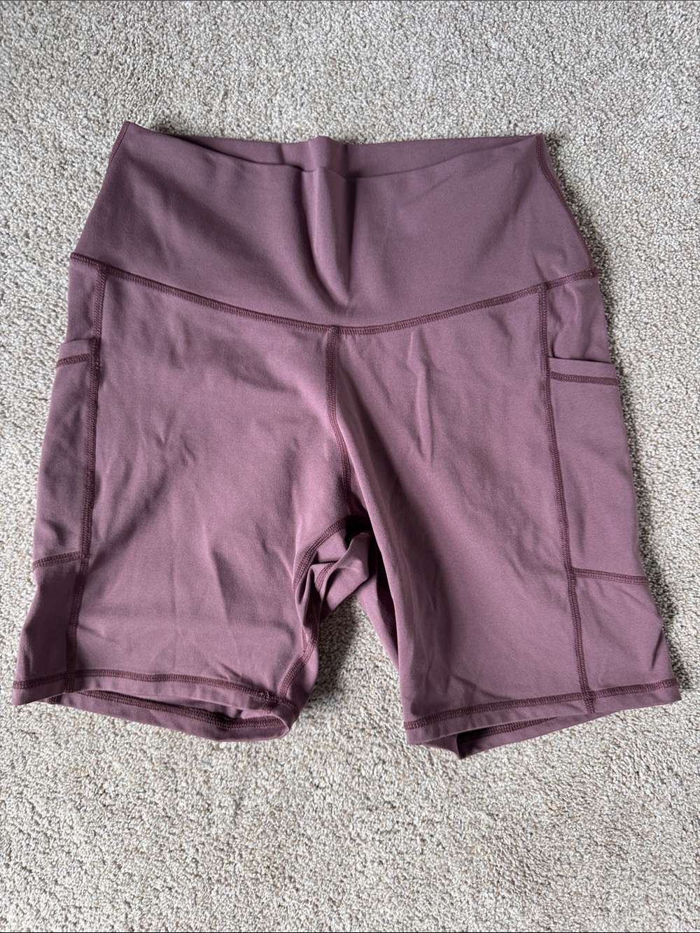 High-Waist Mauve Bike Shorts with Side Pockets